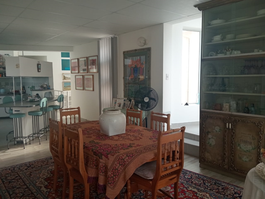 3 Bedroom Property for Sale in Wavecrest Eastern Cape